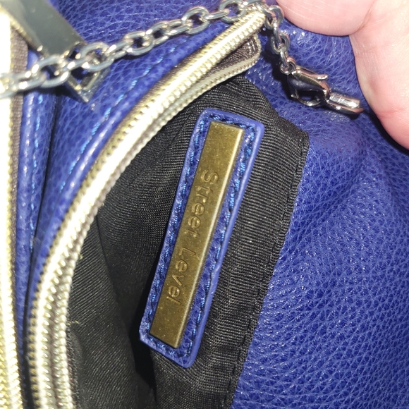 Sweat Level purse w chain strap - Picture 4 of 7